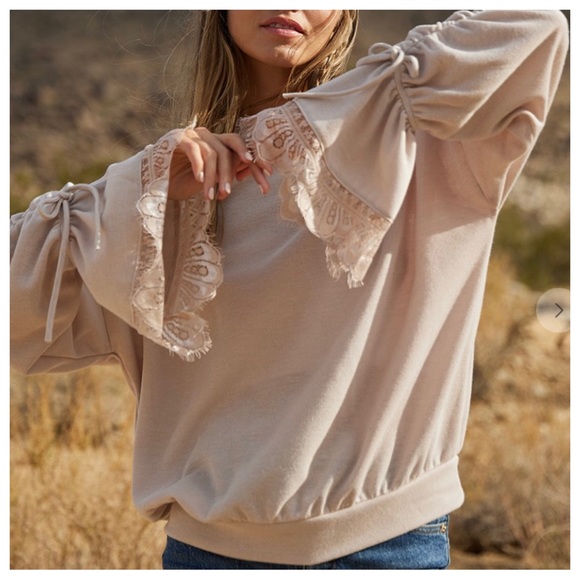 18 Boho Fabulous Lace Cuff Ruffled Long Sleeve - Picture 7 of 8